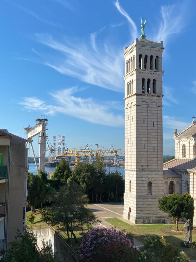 Apartament New Stylish & Modern Studio Apart - With Sea View Pula Zewnętrze zdjęcie
