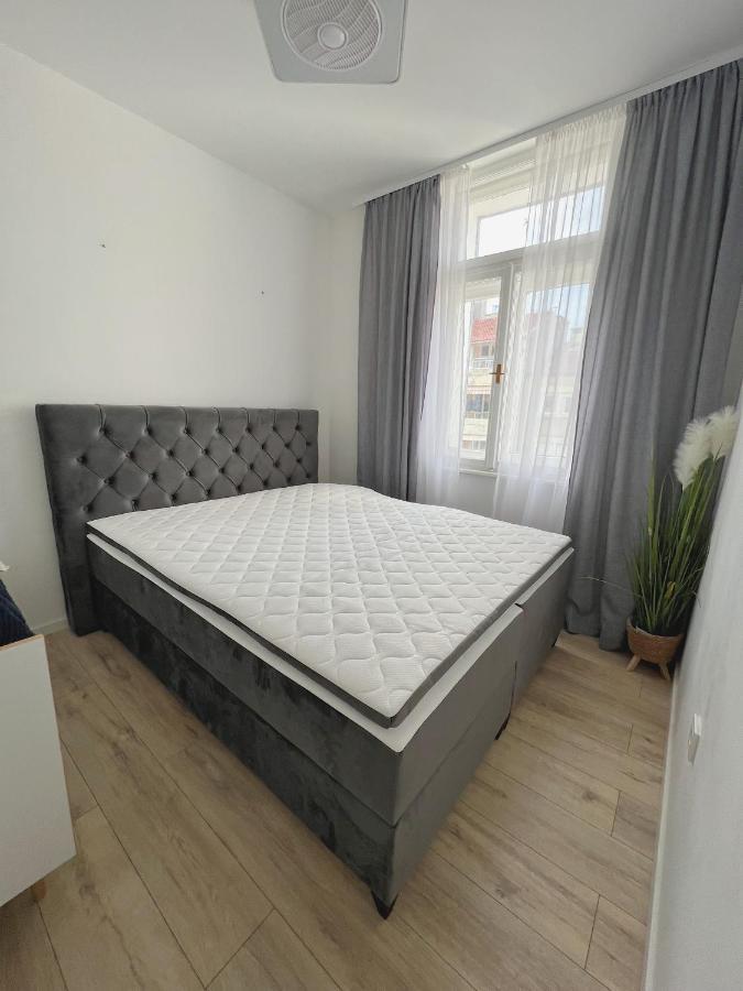 Apartament New Stylish & Modern Studio Apart - With Sea View Pula Zewnętrze zdjęcie
